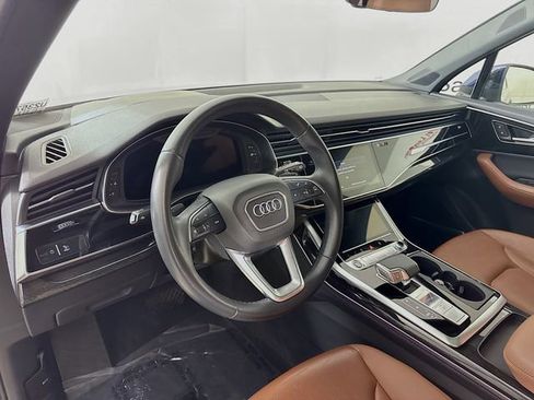 Used 2021 Audi Q7 3.0T Prestige w/ Prestige Package AWD/4WD image 9