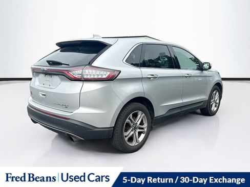 Used 2018 Ford Edge Titanium AWD/4WD image 10