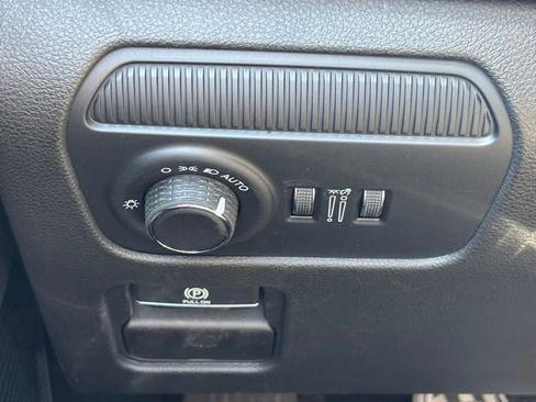 New 2026 Jeep Grand Wagoneer 4WD w/ HD Trailer Tow Package image 29