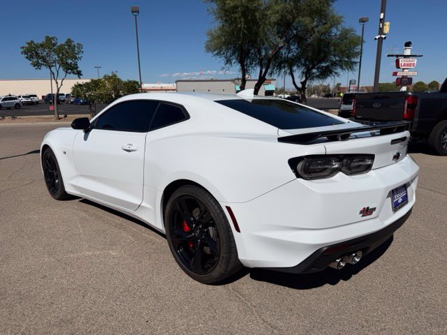 Used 2020 Chevrolet Camaro SS RWD image 10