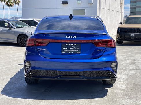 Used 2024 Kia Forte GT-Line w/ GT-Line Premium Package FWD image 5
