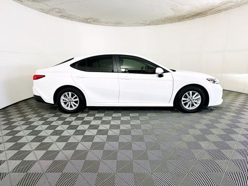 Used 2025 Toyota Camry LE FWD image 2