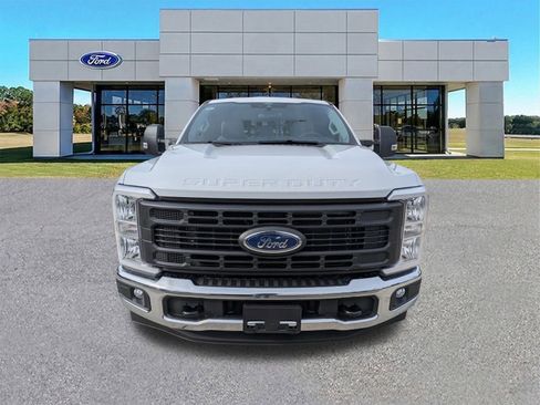 New 2026 Ford F250 XL RWD image 9