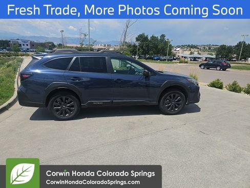 Used 2025 Subaru Outback Onyx Edition AWD/4WD image 8