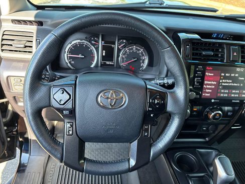 Used 2024 Toyota 4Runner TRD Off-Road Premium w/ 4Runner Black Package (TMS) AWD/4WD image 18