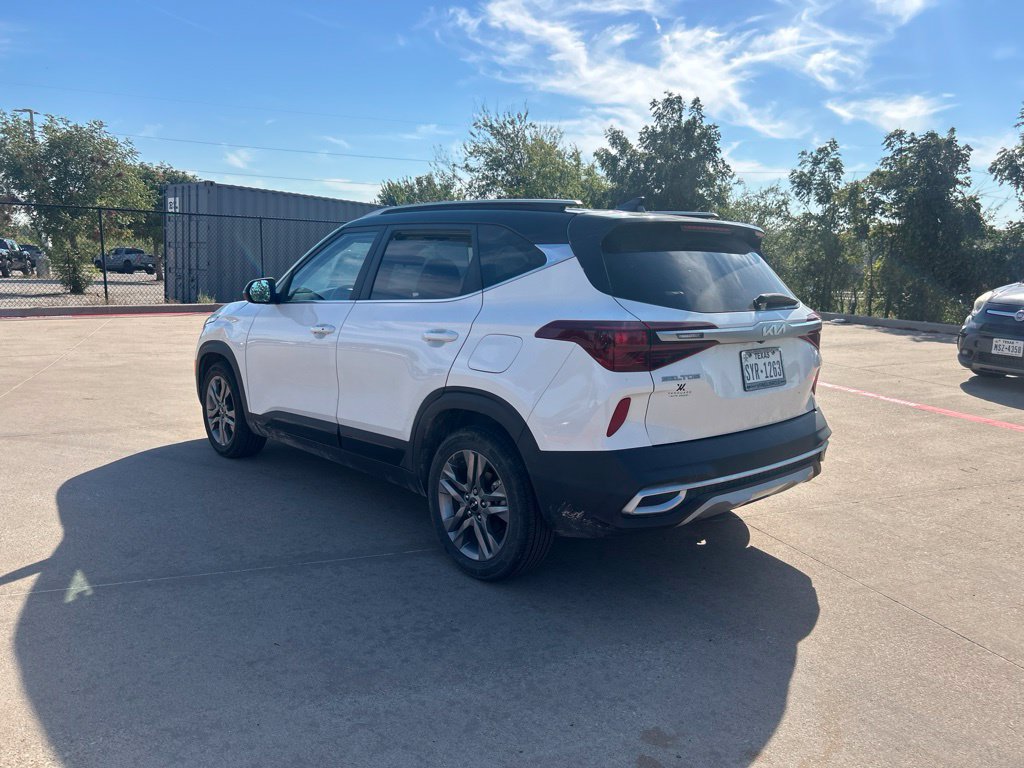 Used 2023 Kia Seltos S FWD image 3