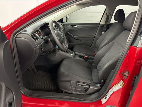 Used 2012 Volkswagen Jetta Sedan FWD image 5