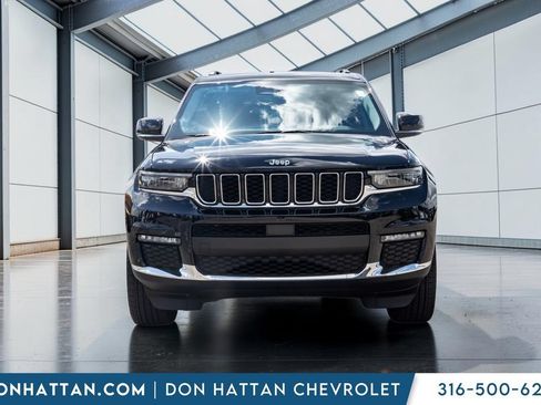 Used 2022 Jeep Grand Cherokee L Limited AWD/4WD image 28