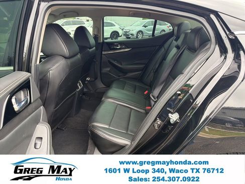 Used 2022 Nissan Maxima SV FWD image 24