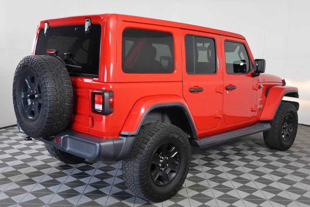 Used 2020 Jeep Wrangler Unlimited Sahara AWD/4WD image 4