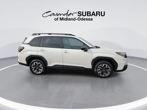 Used 2026 Subaru Forester Premium AWD/4WD image 9