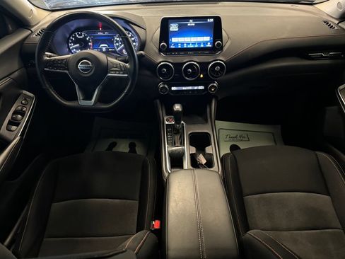 Used 2022 Nissan Sentra SR FWD image 9