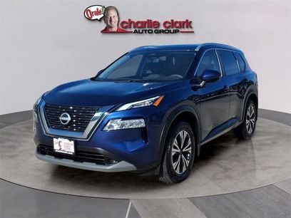 Certified 2022 Nissan Rogue SV w/ SV Premium Package