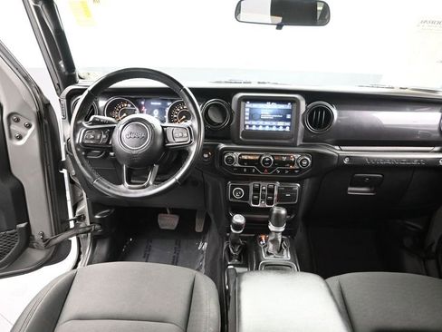 Used 2020 Jeep Wrangler Unlimited Sport AWD/4WD image 17
