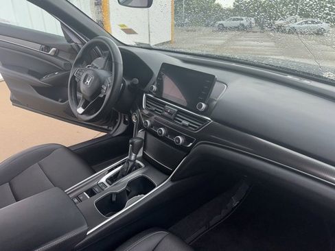 Used 2022 Honda Accord Sport image 15