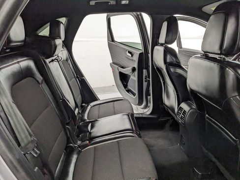 Certified 2024 Ford Escape ST-Line AWD/4WD image 39