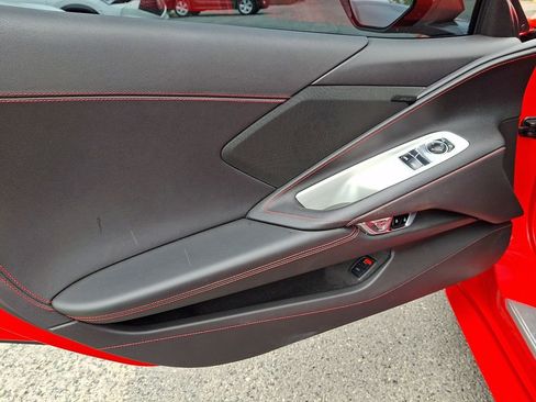 Used 2020 Chevrolet Corvette Stingray Coupe w/ Z51 Performance Package RWD image 12