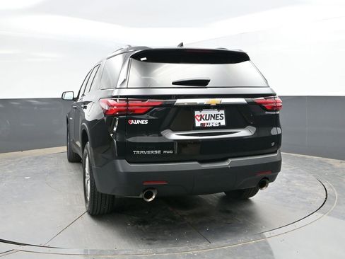 Used 2023 Chevrolet Traverse LT AWD/4WD image 8
