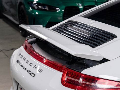 Used 2016 Porsche 911 Carrera 4 GTS AWD/4WD image 34