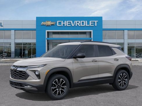 New 2026 Chevrolet TrailBlazer ACTIV AWD/4WD image 2