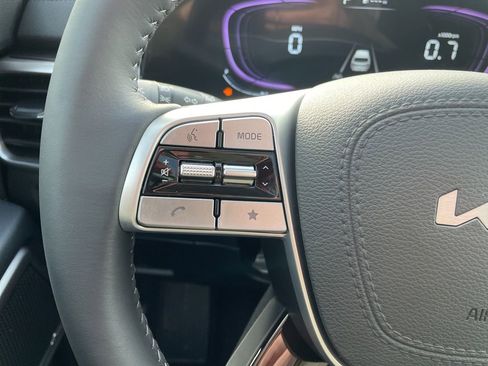 New 2025 Kia Telluride S image 27