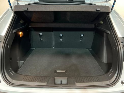 New 2026 Chevrolet Trax RS w/ Sunroof Package FWD image 23