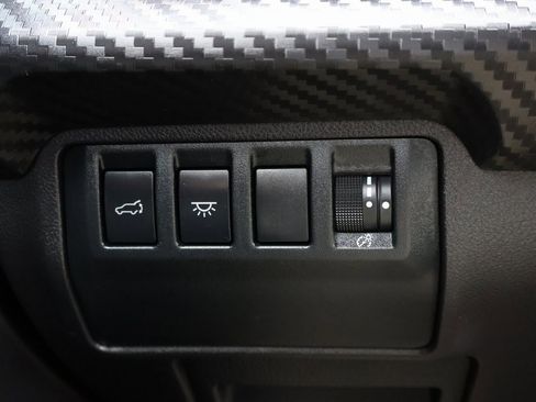 Used 2024 Subaru Ascent Premium w/ Convenience Package image 33