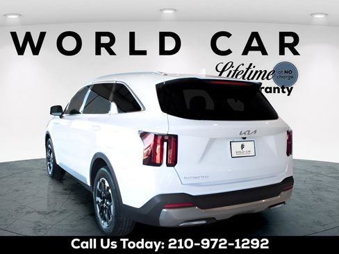 New 2026 Kia Sorento S w/ S Panoramic Sunroof Package FWD image 5
