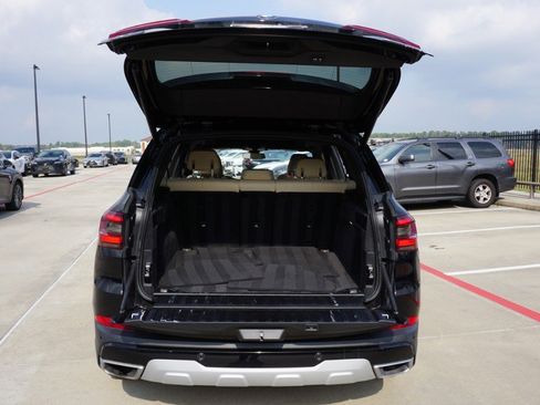 Used 2021 BMW X5 sDrive40i w/ Premium Package image 35