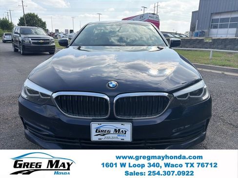 Used 2019 BMW 530e w/ Convenience Package RWD image 8