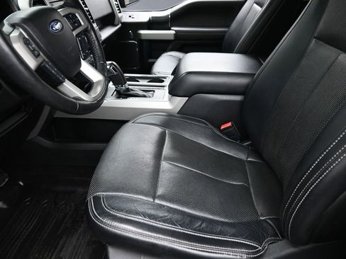 Used 2018 Ford F150 Lariat w/ Equipment Group 502A Luxury image 14