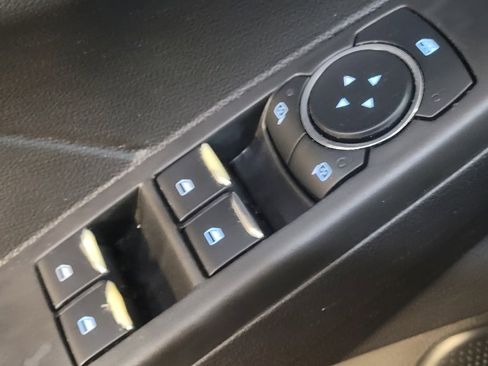 Used 2021 Ford Escape S FWD image 27