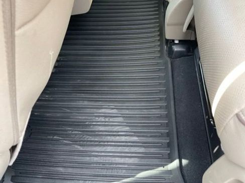 Used 2023 Honda Odyssey Elite image 42