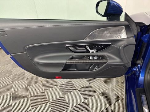 Used 2023 Mercedes-Benz SL 43 AMG image 25