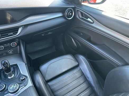 Used 2019 Alfa Romeo Stelvio Ti Sport w/ Quick Order Package 22S Sport image 22