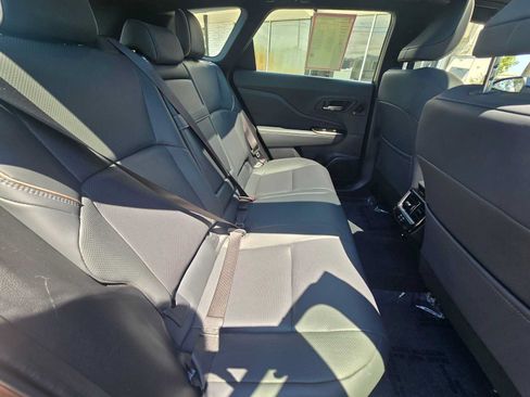 Used 2025 Toyota Crown Signia w/ Advanced Technology Package AWD/4WD image 12