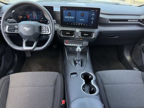 Used 2025 Ford Mustang Coupe RWD image 12