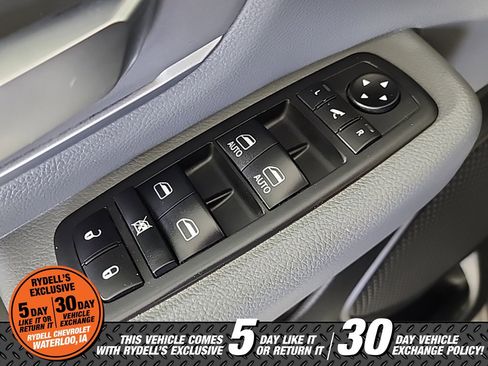 Used 2021 RAM 1500 Big Horn image 31