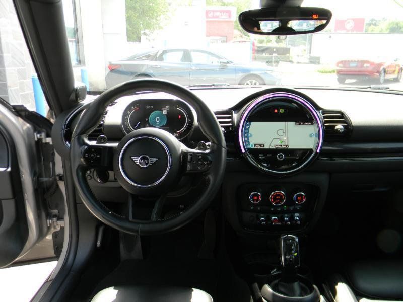 Used 2022 MINI Cooper Clubman S w/ Premium Package AWD/4WD image 17