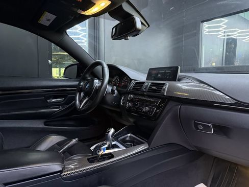 Used 2018 BMW M4 Coupe RWD image 24