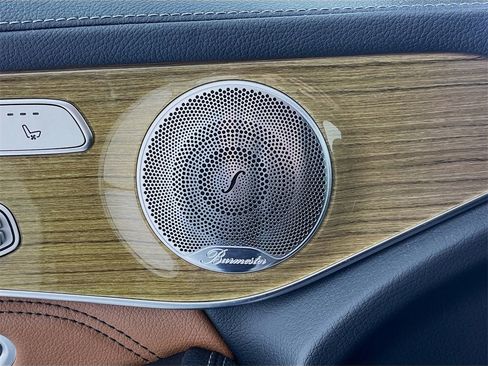 Used 2018 Mercedes-Benz GLC 300 image 10