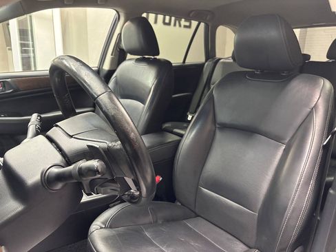 Used 2015 Subaru Outback 2.5i Limited AWD/4WD image 15