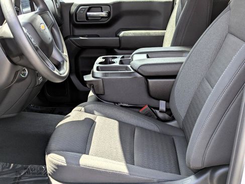Certified 2023 Chevrolet Silverado 1500 Custom AWD/4WD image 13