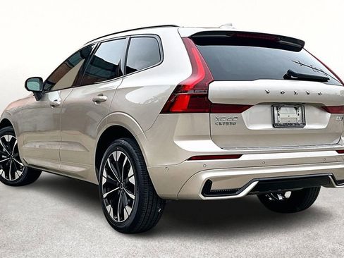 New 2026 Volvo XC60 B5 Plus w/ Protection Package Premier AWD/4WD image 6