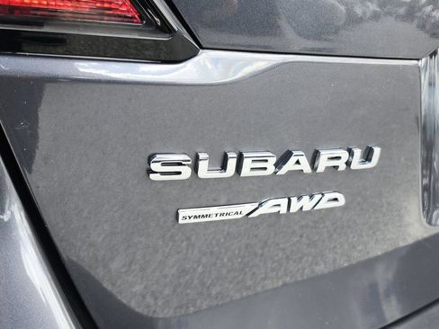 Certified 2025 Subaru Outback Premium AWD/4WD image 7