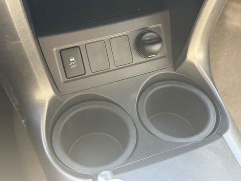 Used 2012 Toyota RAV4 4WD w/ Upgrade Value Pkg image 14