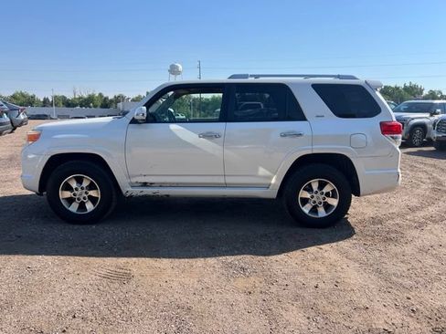 Used 2012 Toyota 4Runner SR5 AWD/4WD image 2