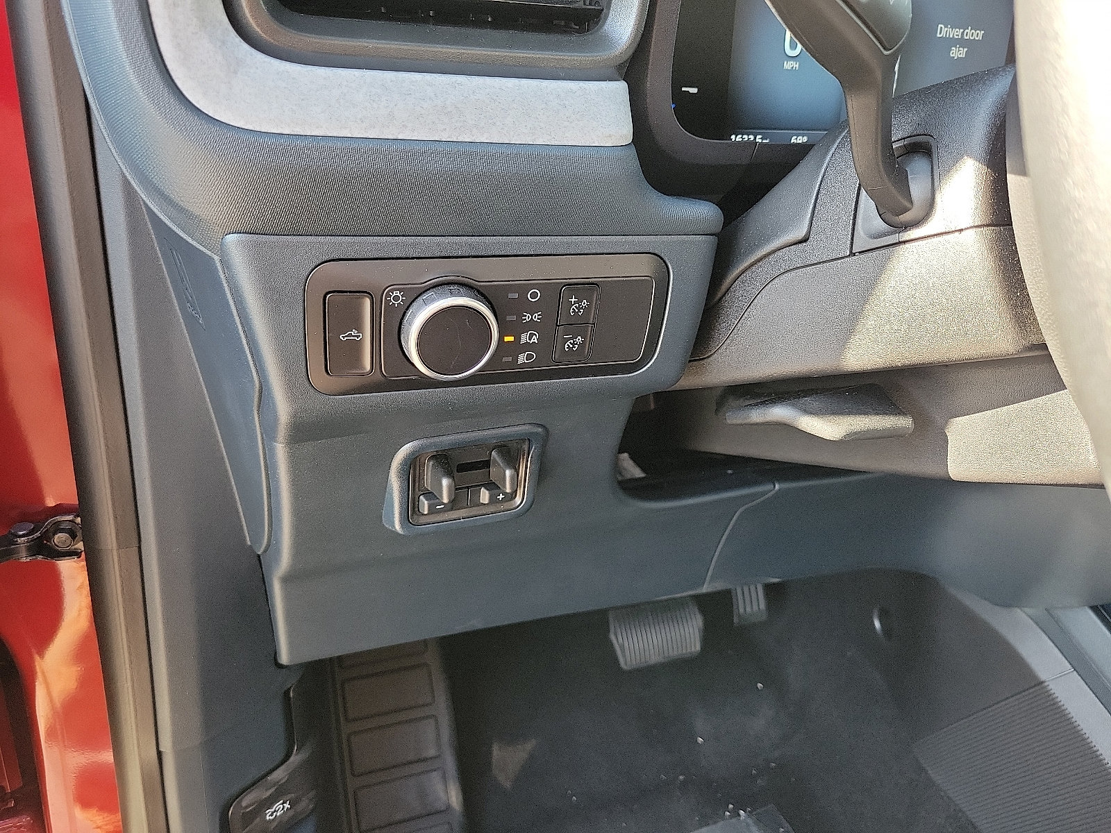 Used 2026 Ford Maverick XLT w/ 4K Tow Package AWD/4WD image 13
