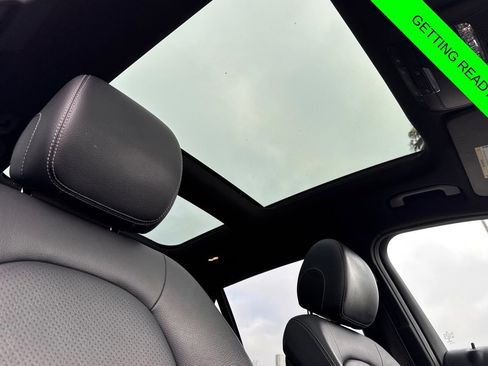 Used 2018 Mercedes-Benz GLC 300 image 17