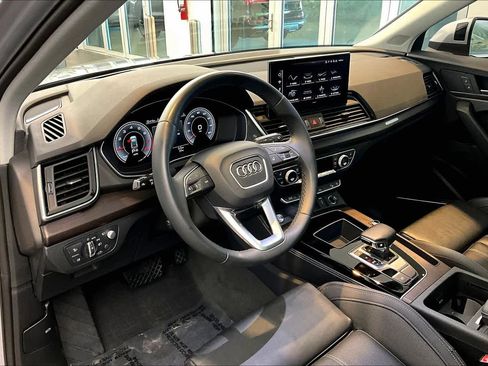 Certified 2023 Audi Q5 2.0T Prestige w/ Prestige Package AWD/4WD image 18